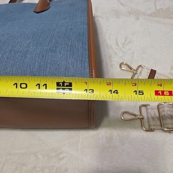 Nine West Jolene Blue Denim Tote Zip Pocket Snap Close Gold Hardware Adj Strap - Picture 8 of 11